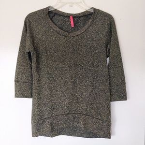 COPY - Black & gold sparkly top